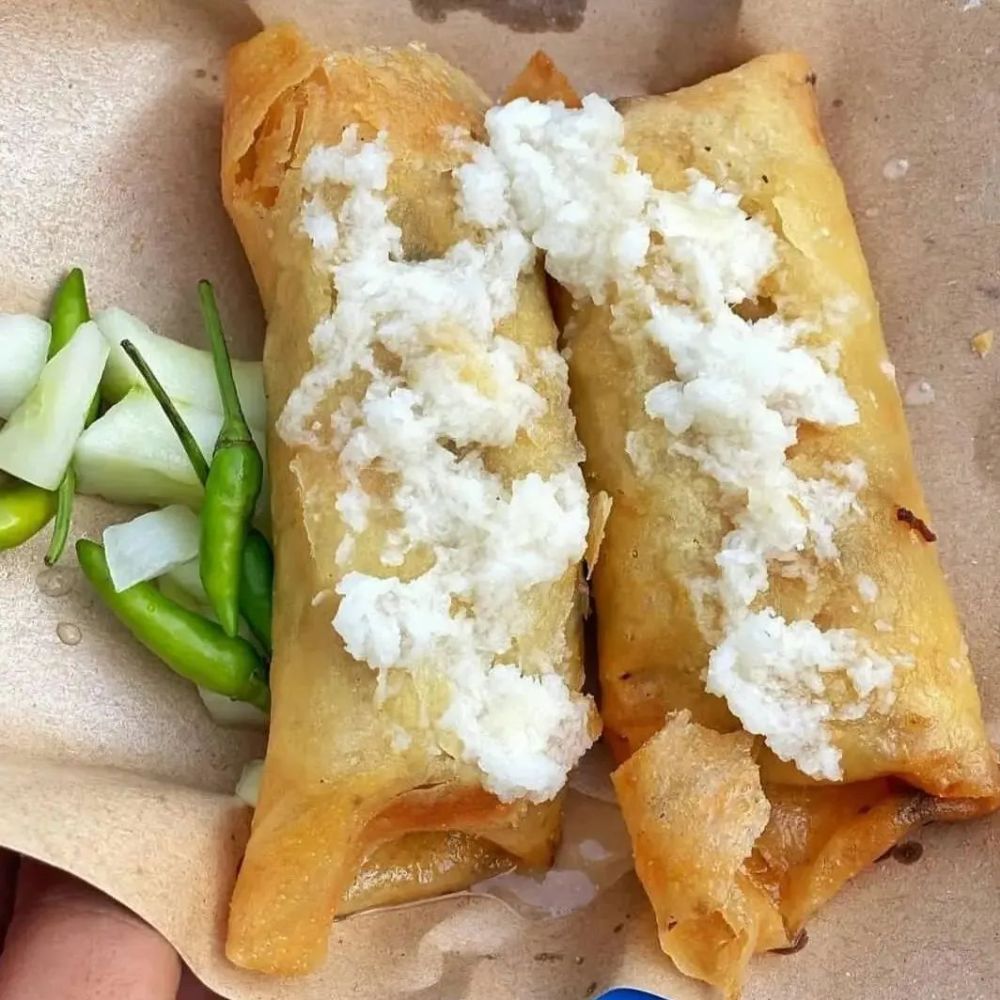 Lumpia ayam